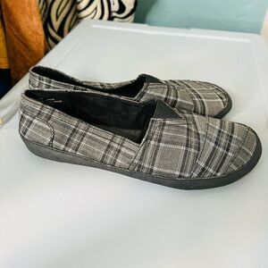 New Directions Taylor Black and Gray Plaid Loafers Flats 9M